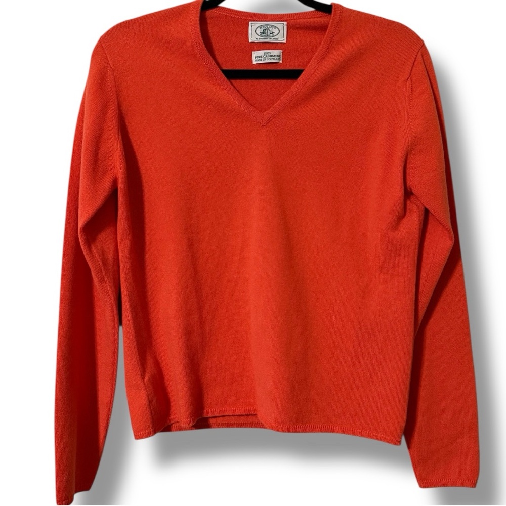 McCulley's Highlands, NC womens small 100% pure cashmere v-neck sweater Scotland